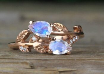 Đá mặt trăng mang lại phong thủy với vẻ ngoài lung linh