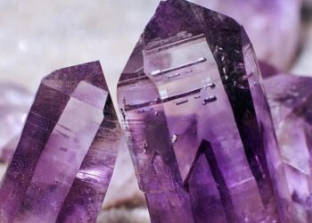 Cách lựa chọn đá phong thủy mệnh hỏa phù hợp với mệnh