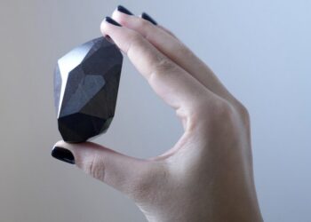 Đá phong thủy mệnh thổ lựa chọn những loại nào để may mắn