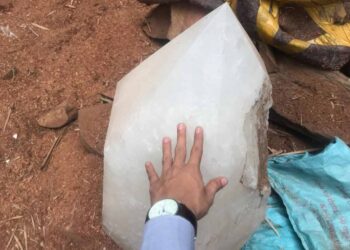 Đá Thạch Anh phong thủy có bao nhiêu loại? Ý nghĩa?