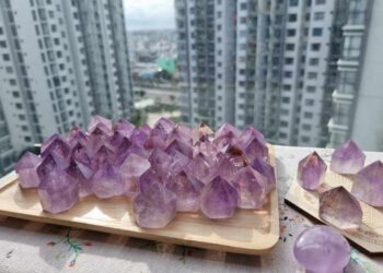 Thạch Anh Tím hợp mệnh gì? Lựa chọn đá hợp phong thủy