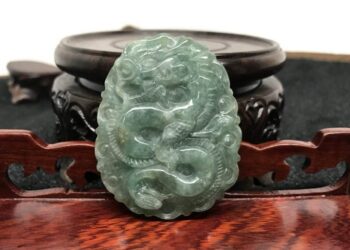 Đá Cẩm Thạch là gì? Ý nghĩa phong thủy và mệnh hợp với đá