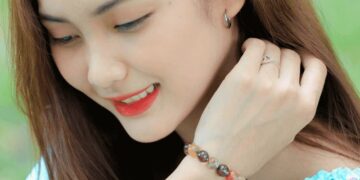 Lưu ý khi chọn mua vòng tay, lắc tay, vòng charm