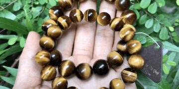 Đá Mắt Hổ hợp mệnh gì? Đá Mắt Hổ mang lại may mắn