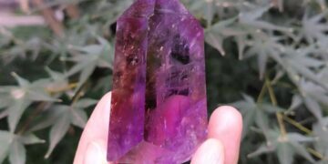 Đá Thạch Anh Tím có ý nghĩa, công dụng gì trong phong thủy